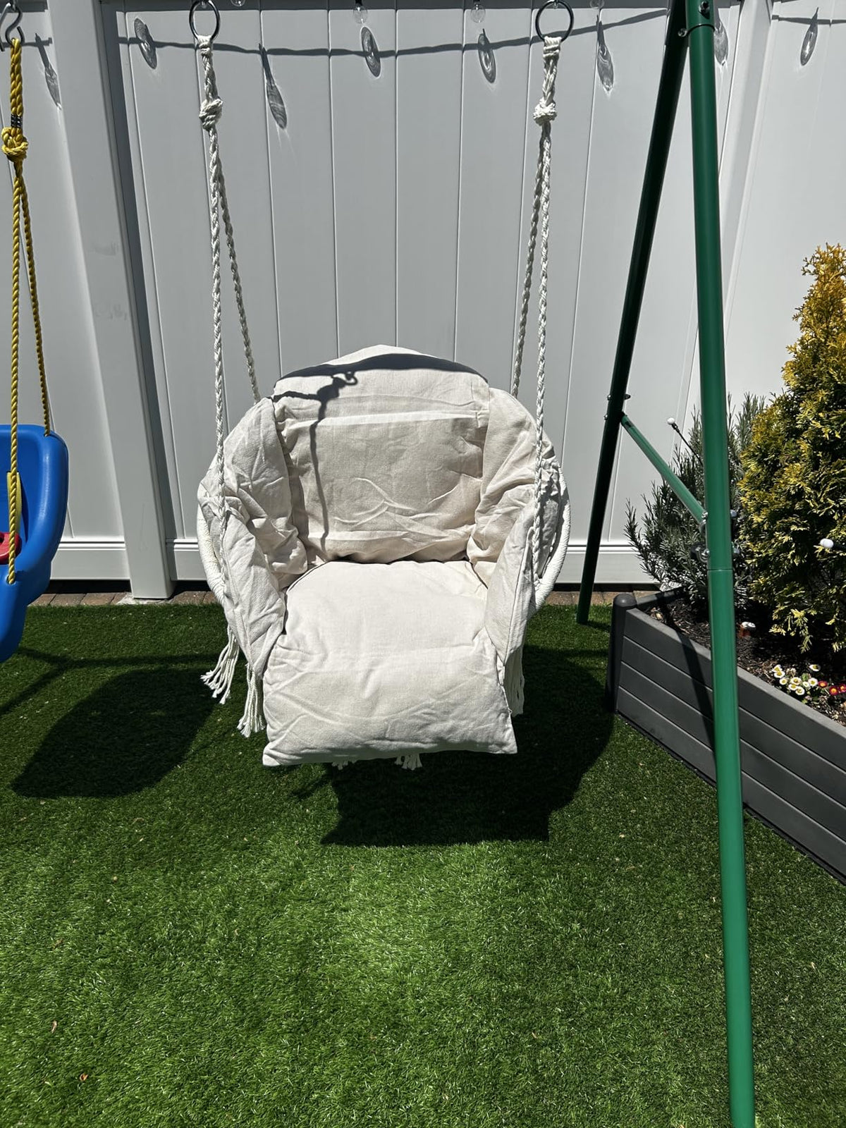 UGC customer photo 14 of the Hammora Cocoon Chair in a real home