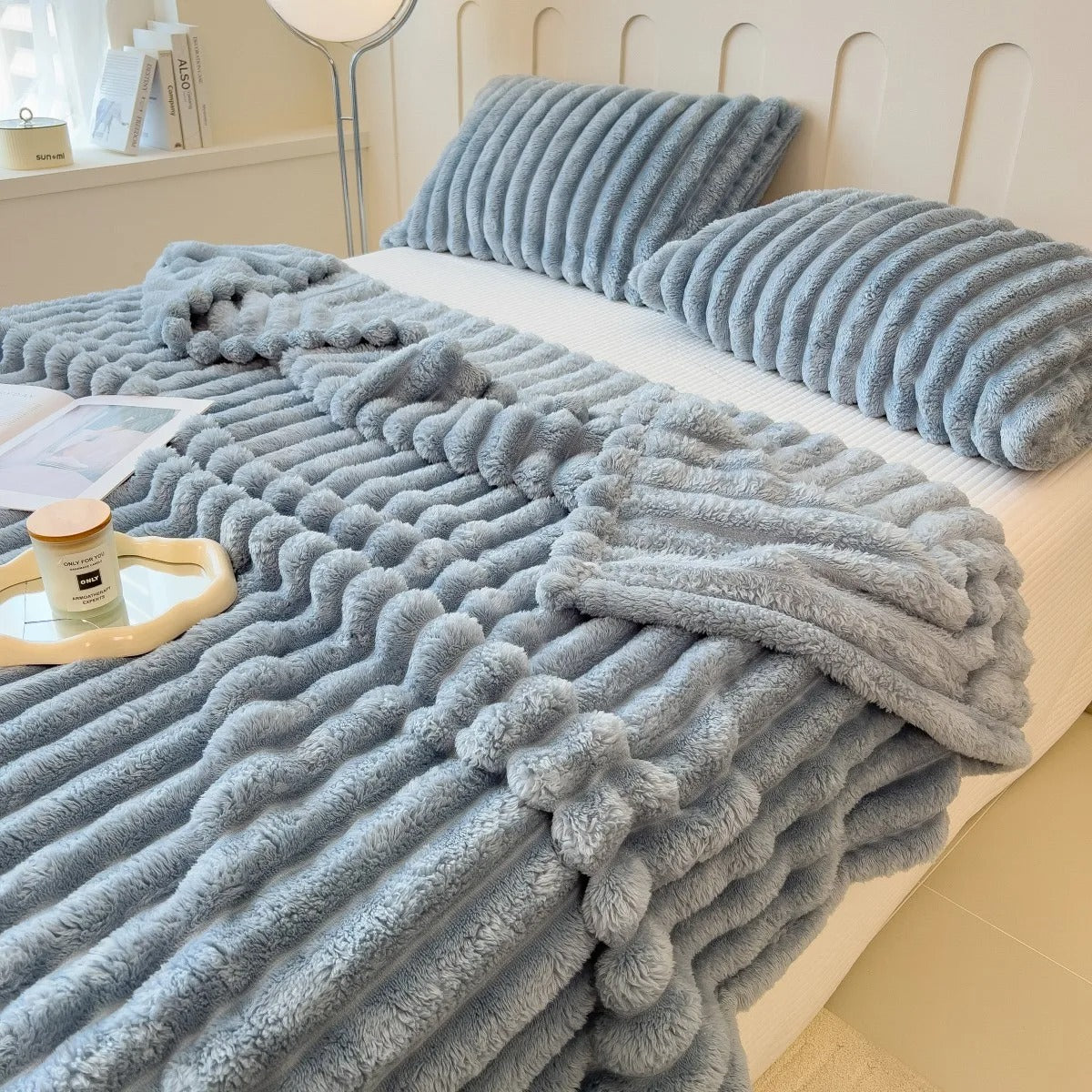 The Cloud-Ribbed Throw Blanket