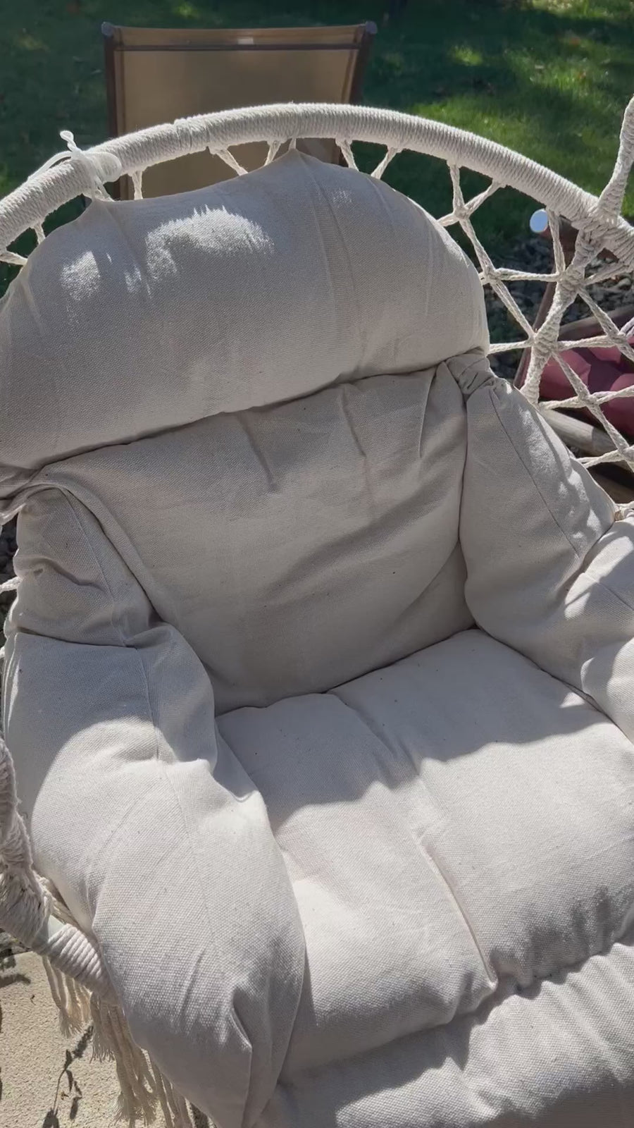 UGC customer video of the Hammora Cocoon Chair experience